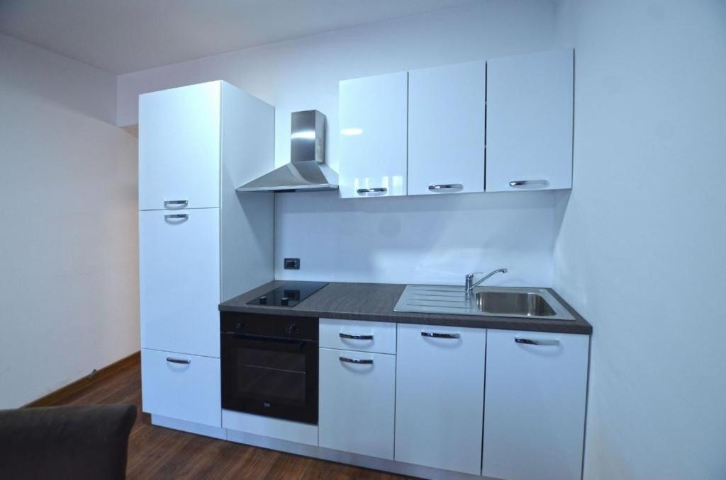 La Luna With Parking Apartma *