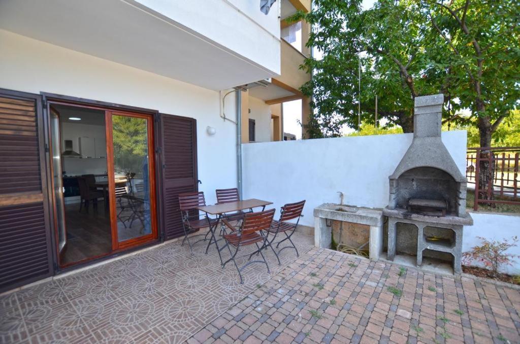 La Luna With Parking Apartment *